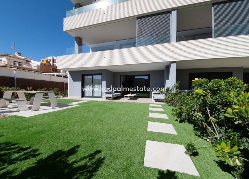 Resale - Apartment -
Orihuela Costa - Punta prima