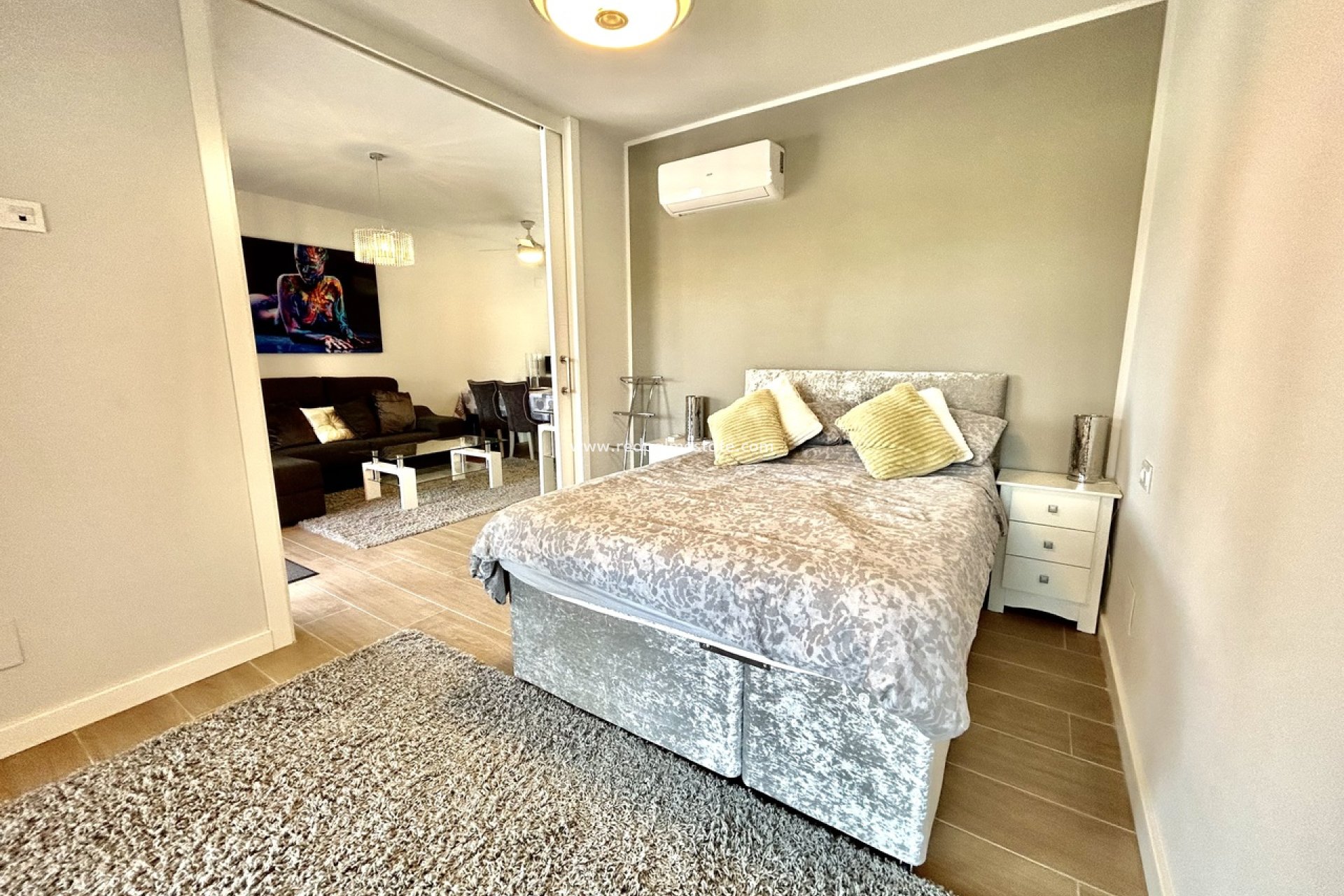 Resale - Apartment -
Orihuela Costa - Villamartín