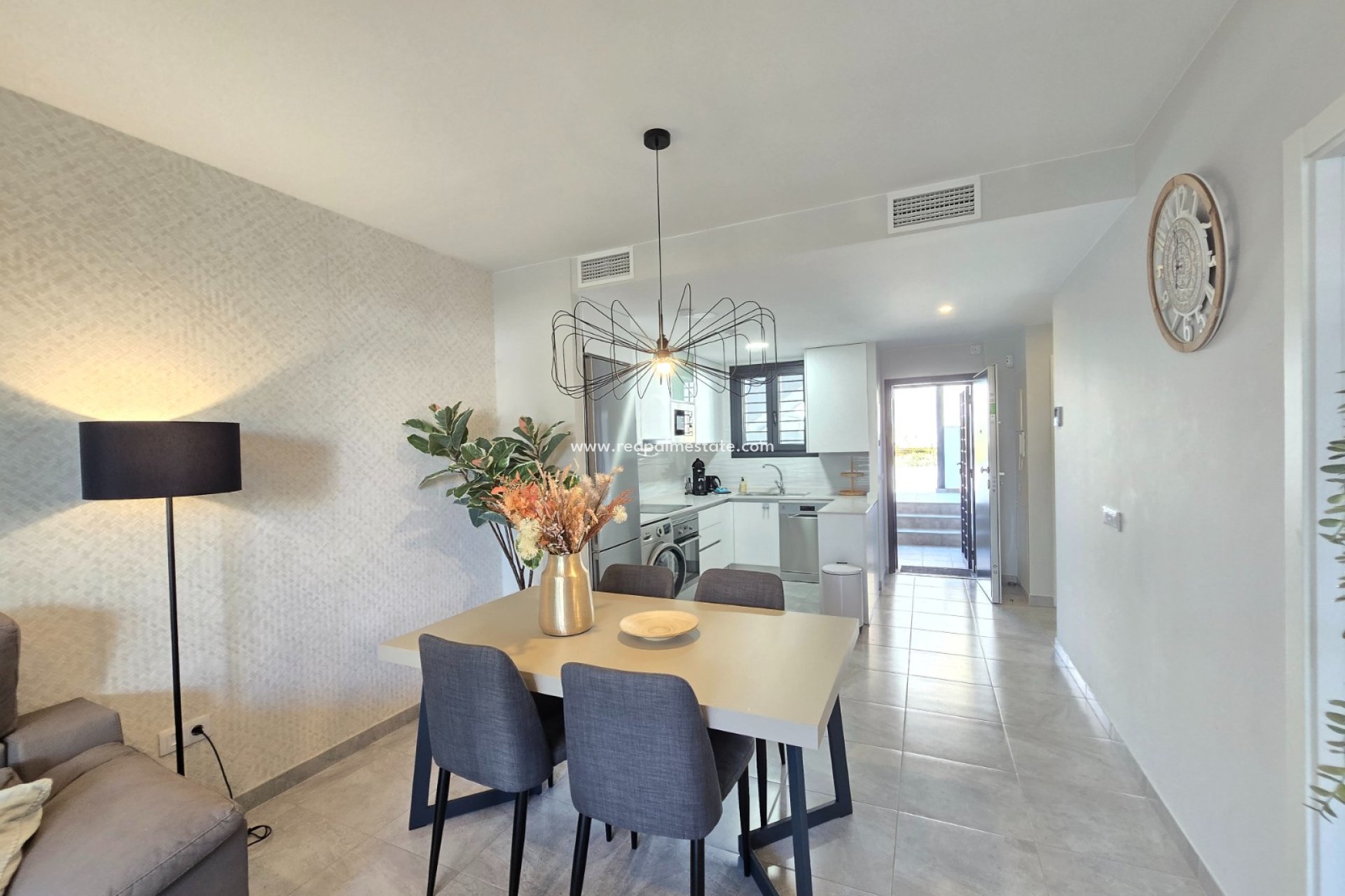 Resale - Apartment -
Orihuela Costa - Villamartín