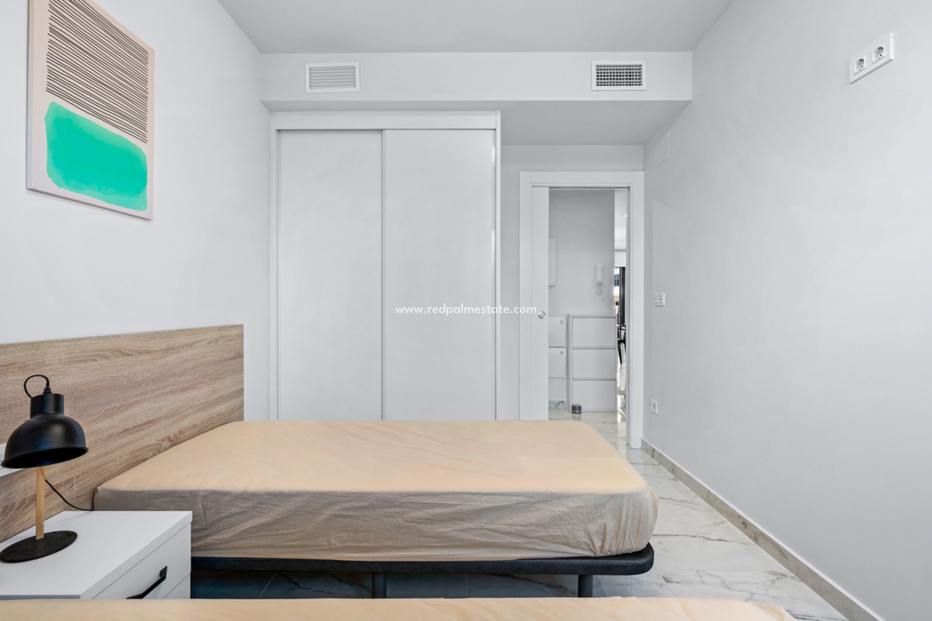 Resale - Apartment -
Orihuela Costa - Villamartín