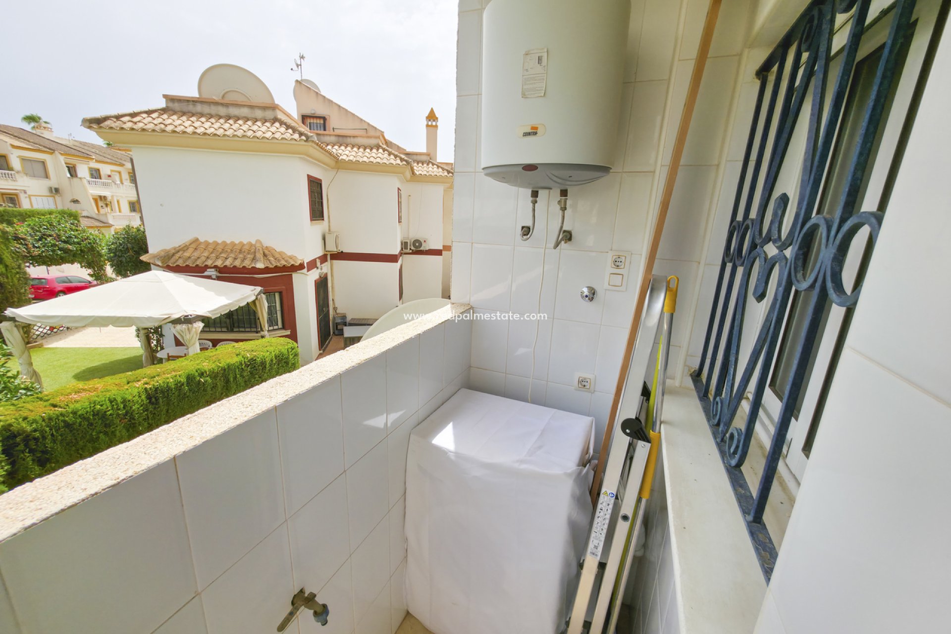 Resale - Apartment -
Orihuela Costa - Villamartín