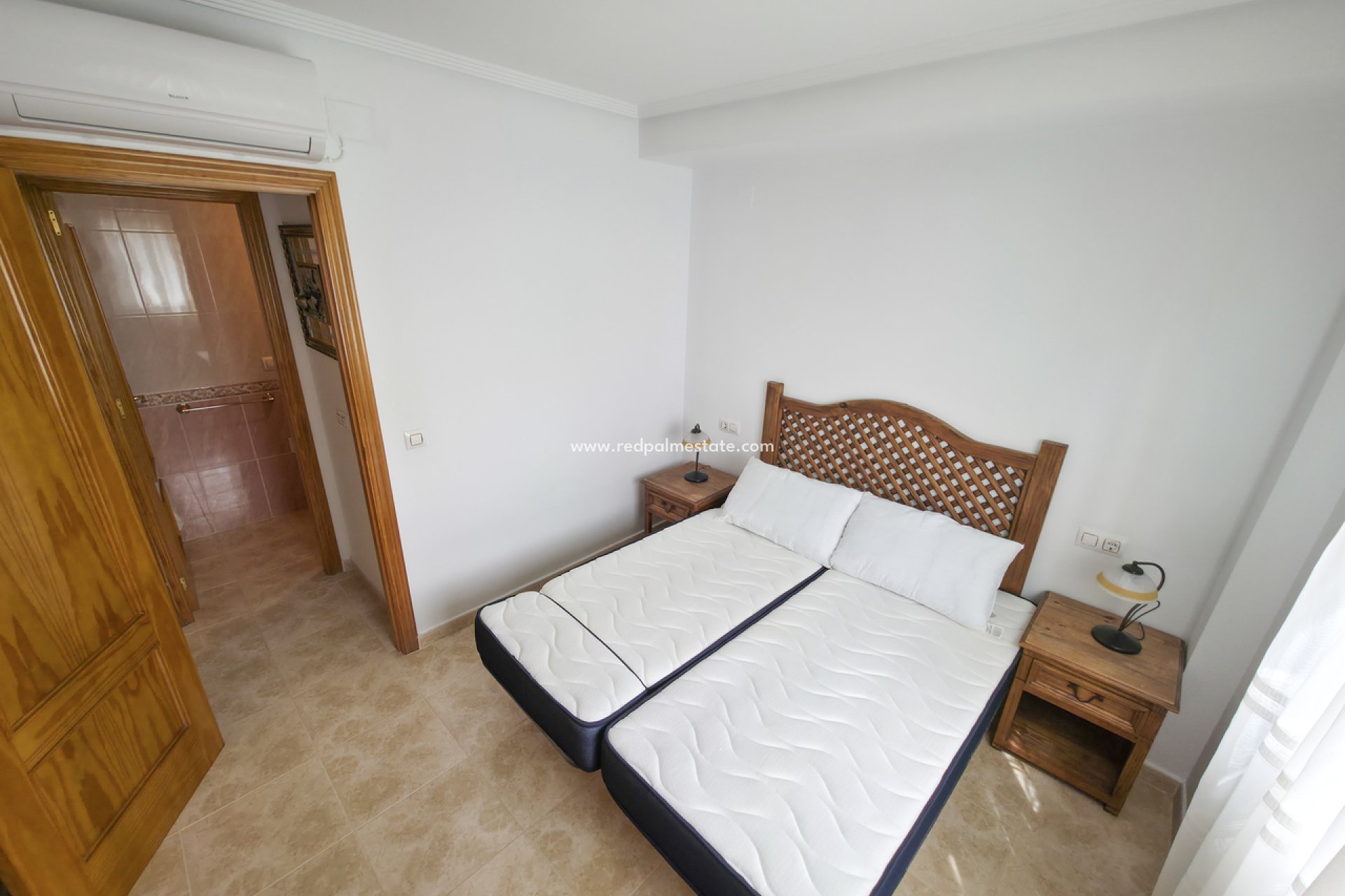 Resale - Apartment -
Orihuela Costa - Villamartín