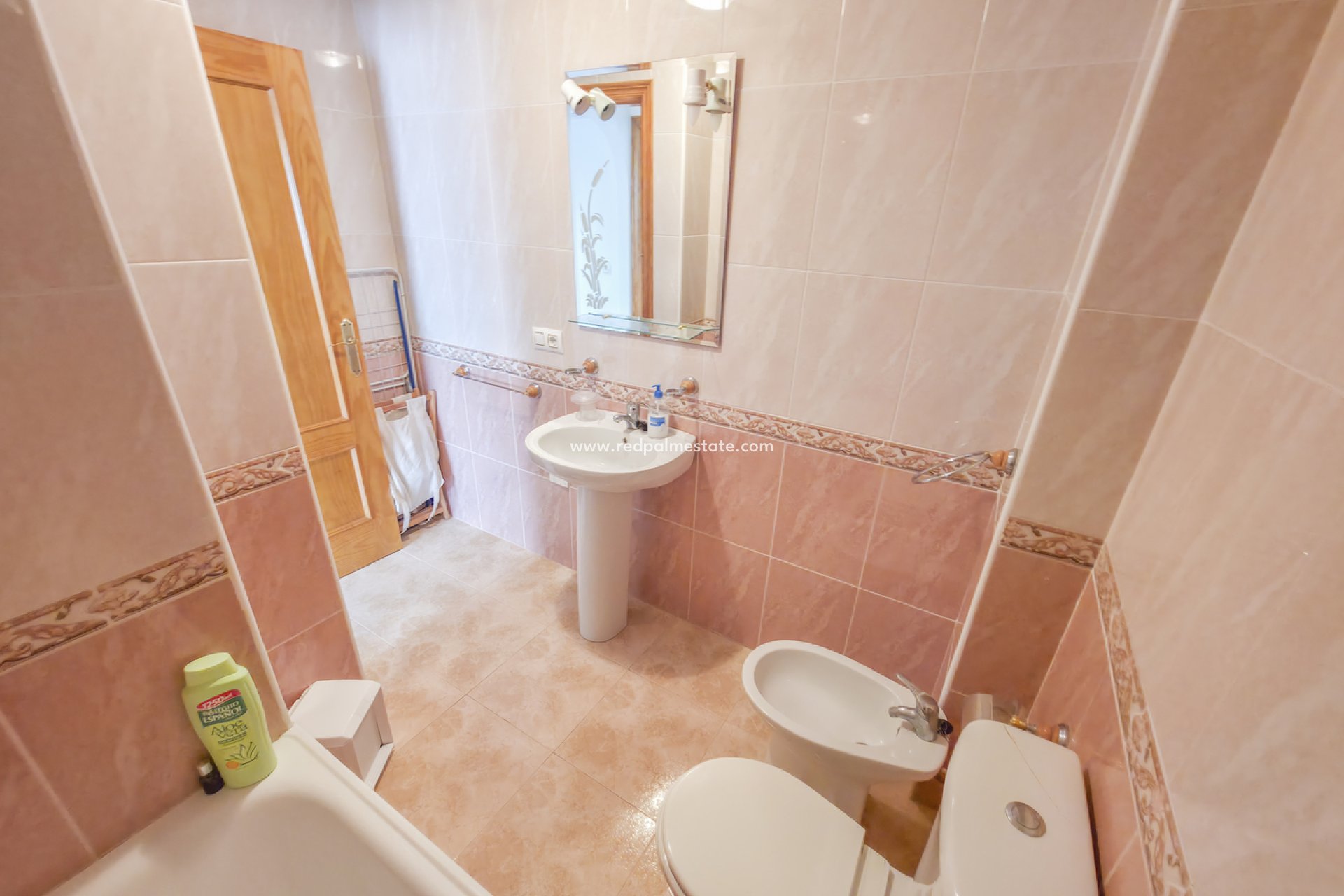 Resale - Apartment -
Orihuela Costa - Villamartín