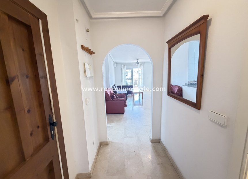 Resale - Apartment -
Orihuela Costa - Villamartín