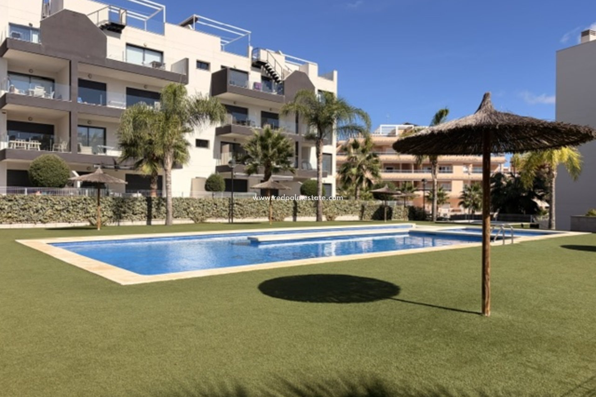 Resale - Apartment -
Orihuela Costa - Villamartín