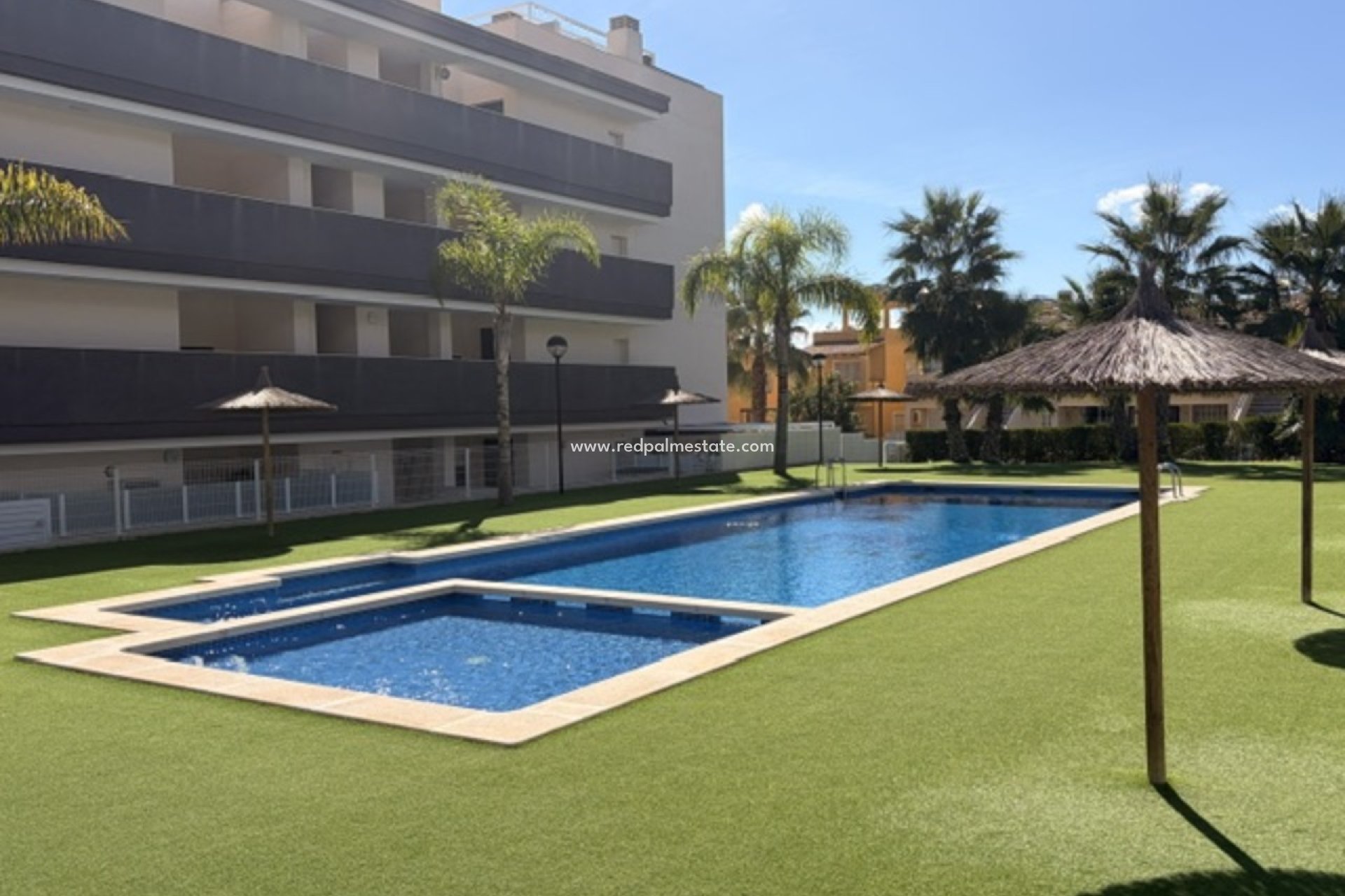 Resale - Apartment -
Orihuela Costa - Villamartín