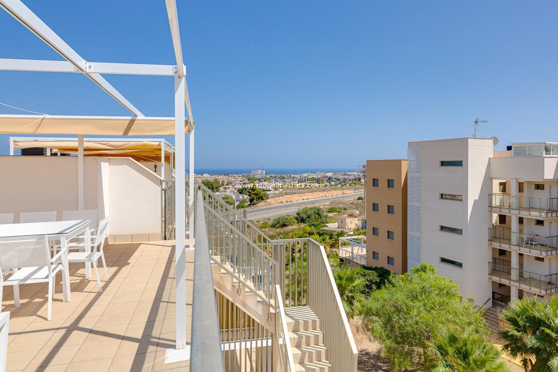 Resale - Apartment -
Orihuela Costa - Villamartín