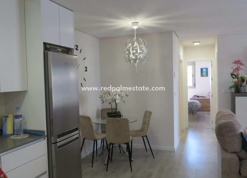 Resale - Apartment -
Orihuela Costa - Villamartín