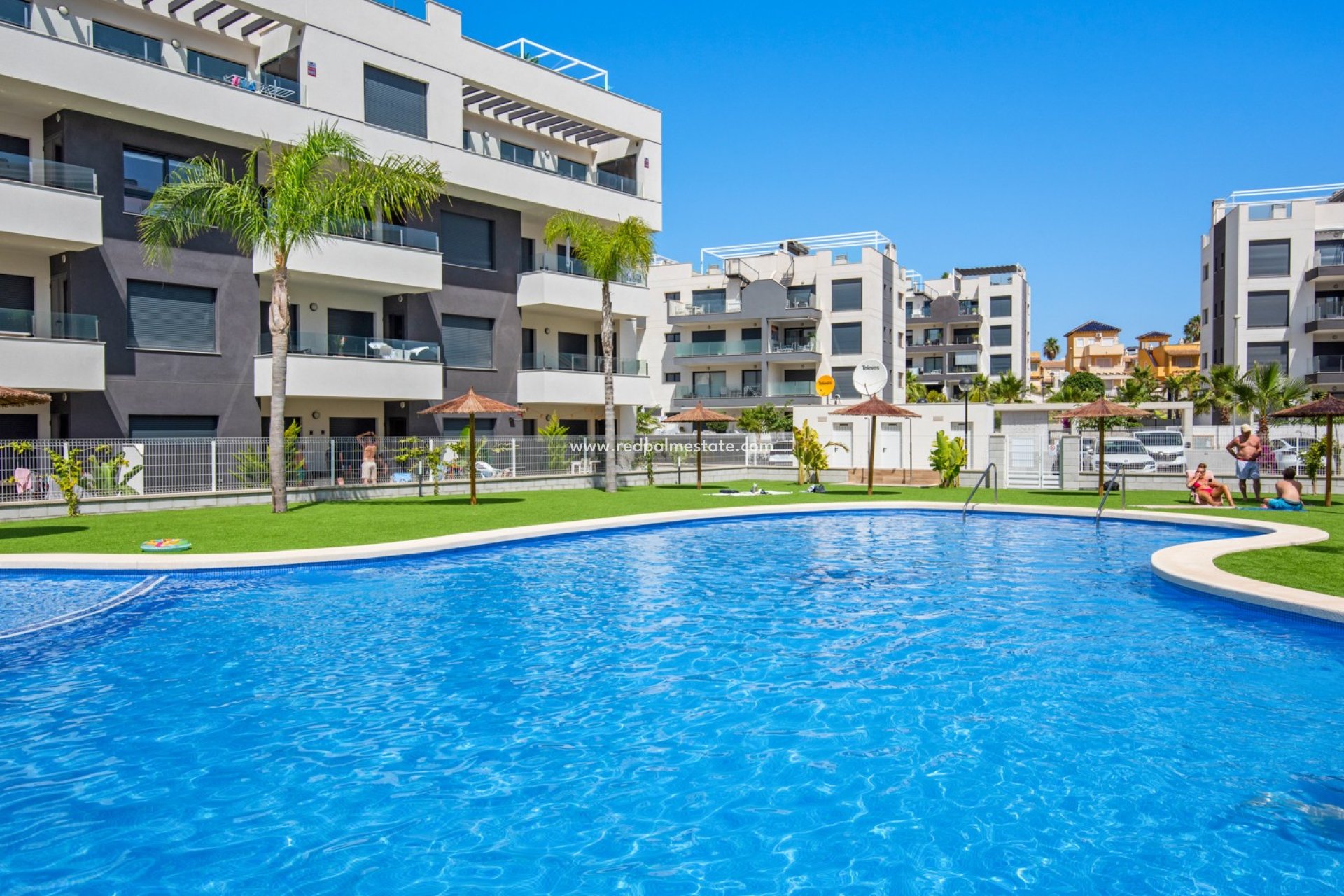 Resale - Apartment -
Orihuela Costa - Villamartín