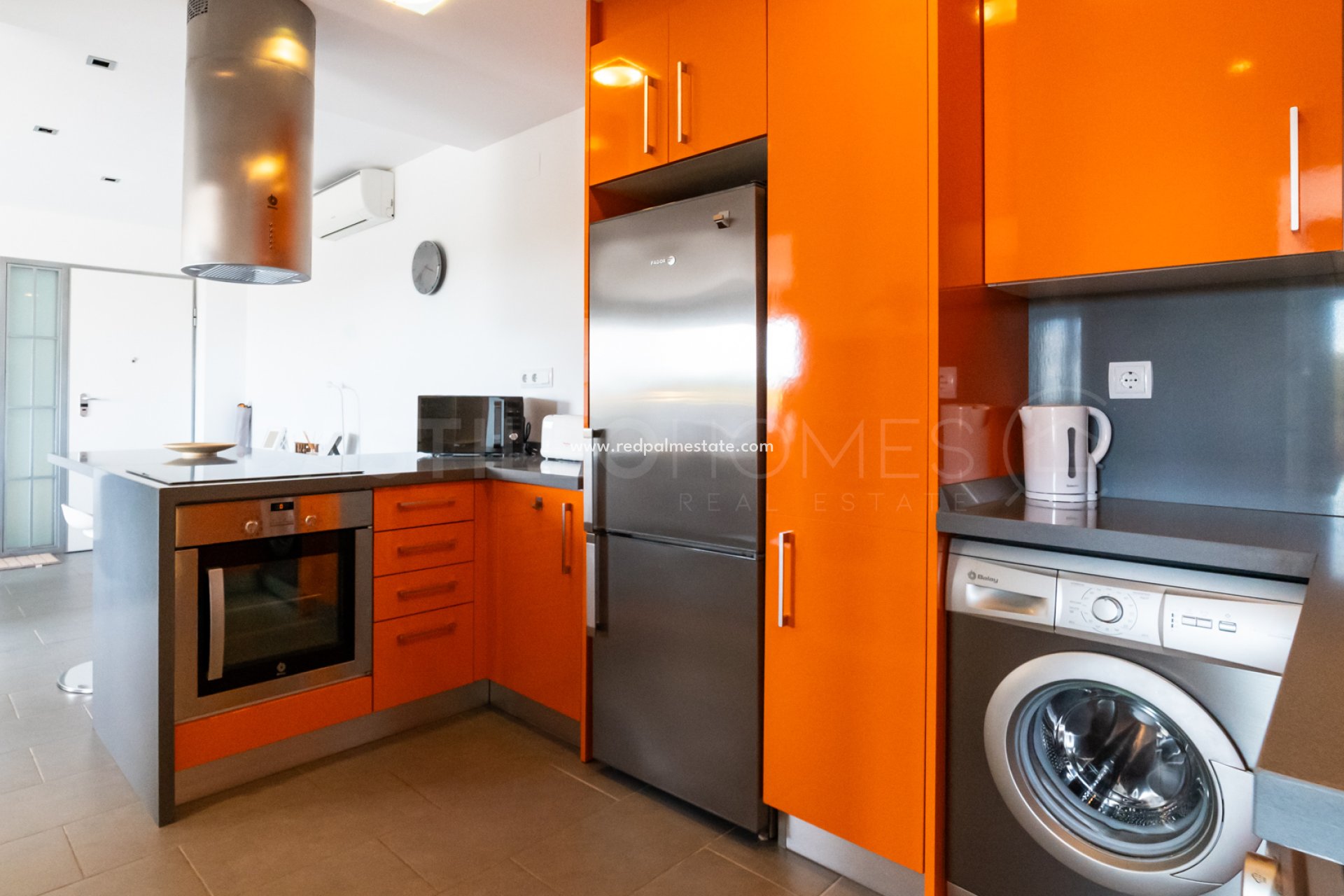 Resale - Apartment -
Orihuela Costa - Villamartín