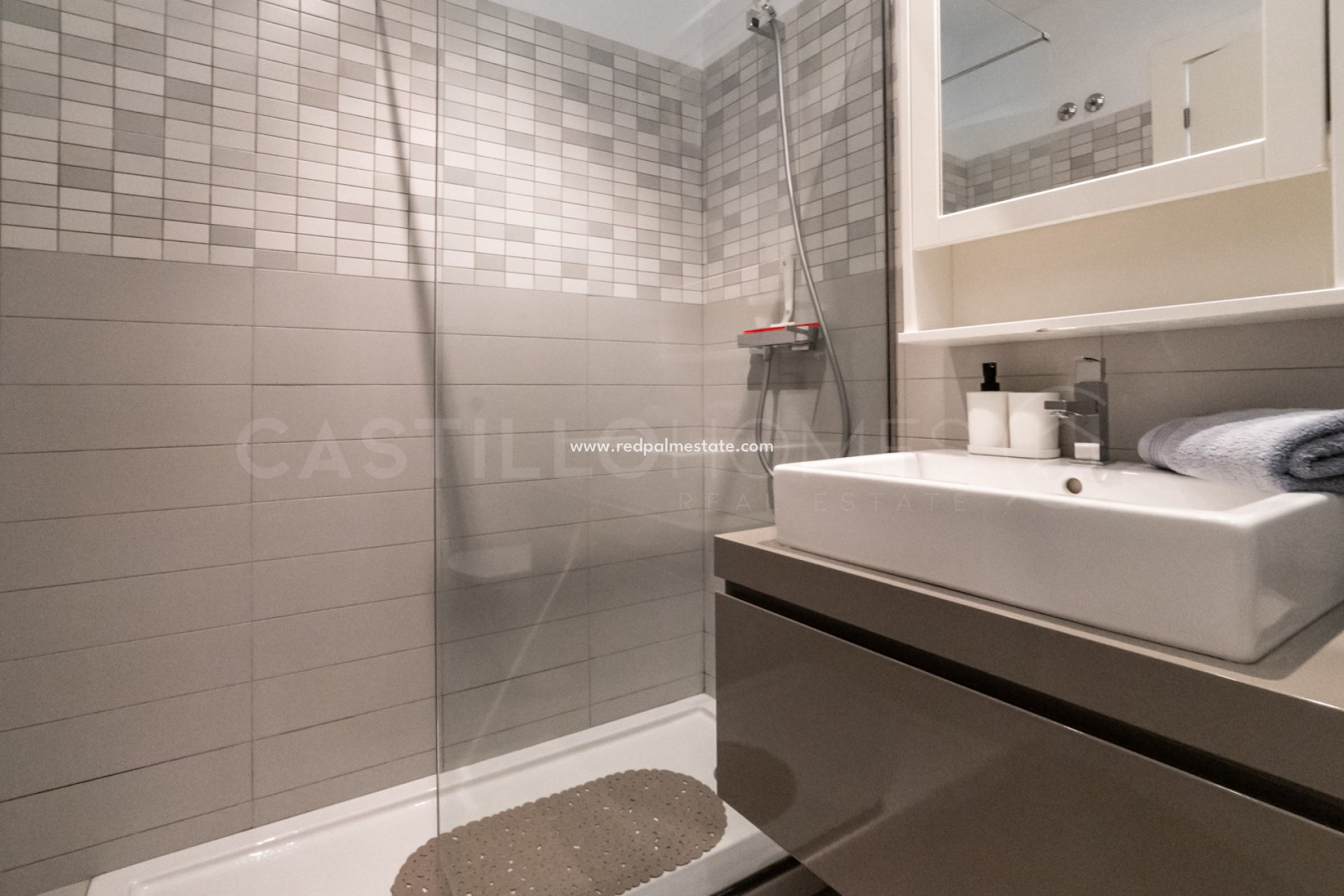 Resale - Apartment -
Orihuela Costa - Villamartín