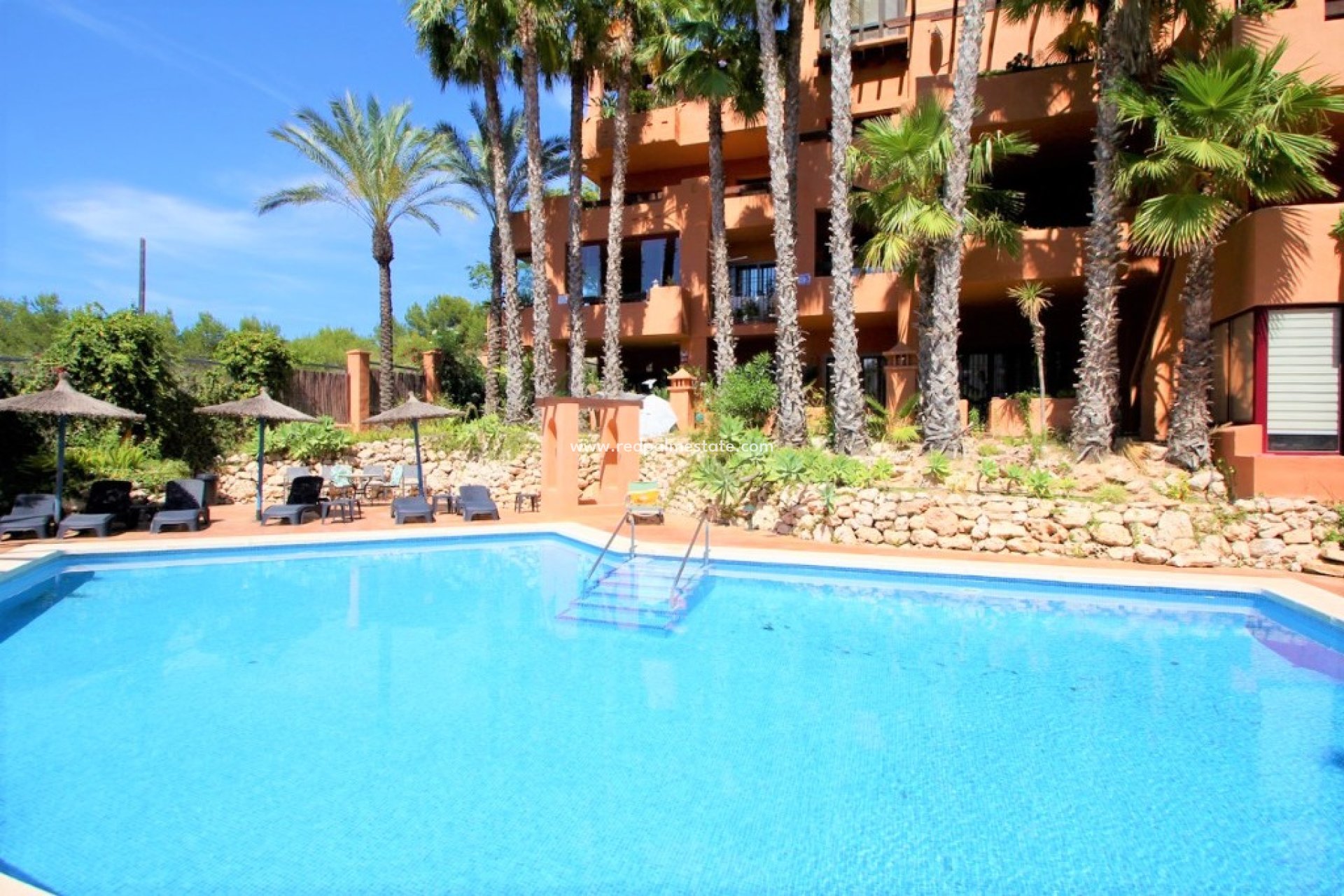 Resale - Apartment -
Orihuela Costa - Villamartín