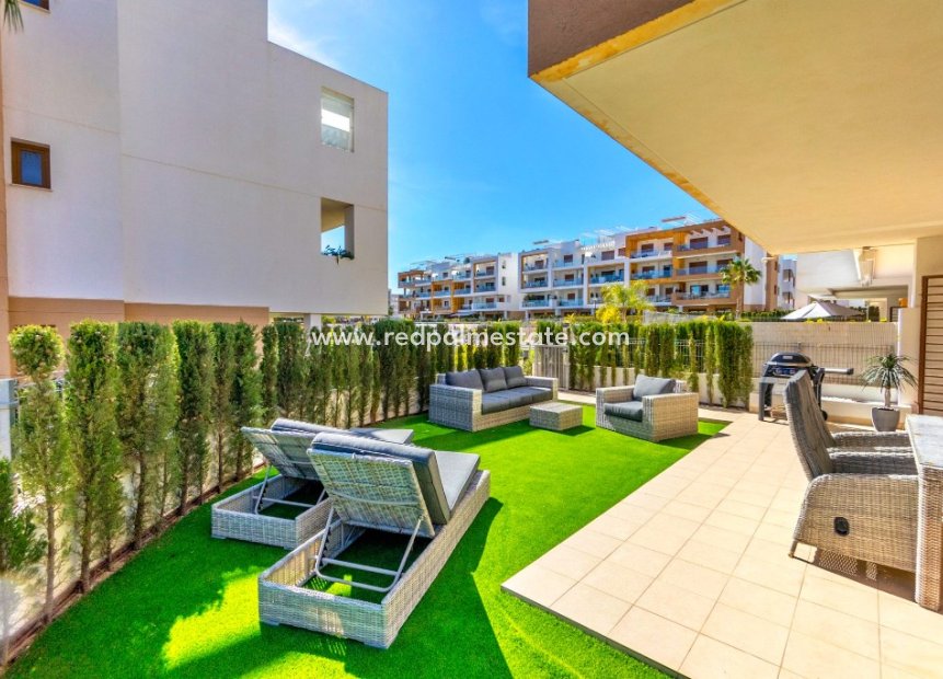 Resale - Apartment -
Orihuela Costa - Villamartín