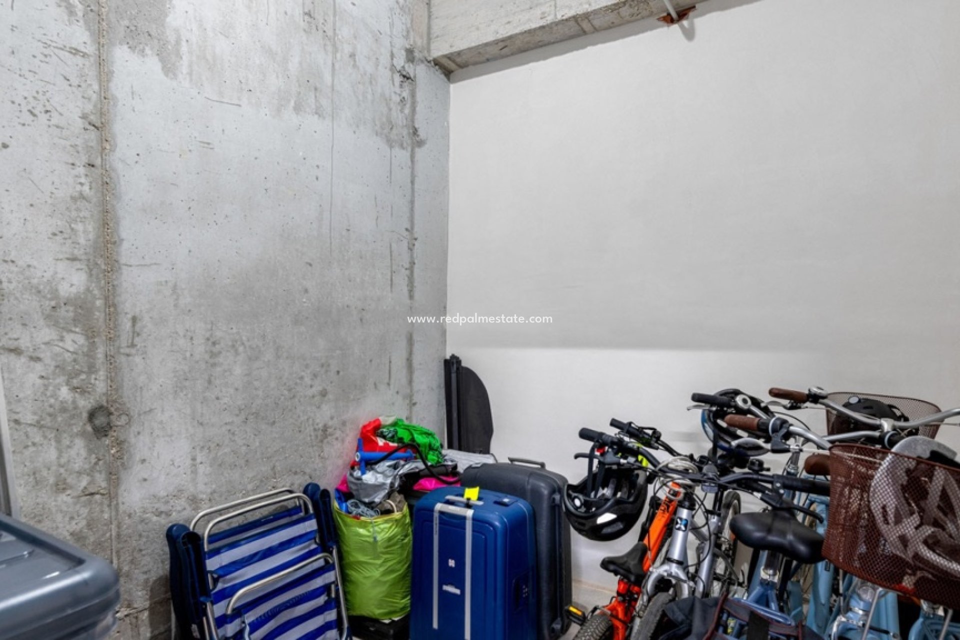 Resale - Apartment -
Orihuela Costa - Villamartín