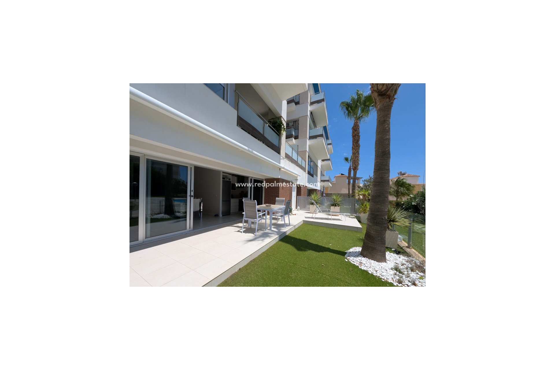 Resale - Apartment -
Orihuela Costa - Villamartín