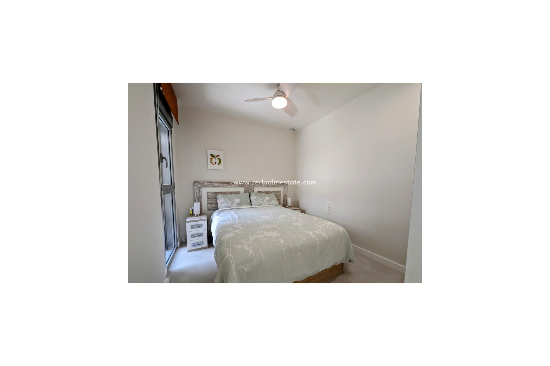 Resale - Apartment -
Orihuela Costa - Villamartín