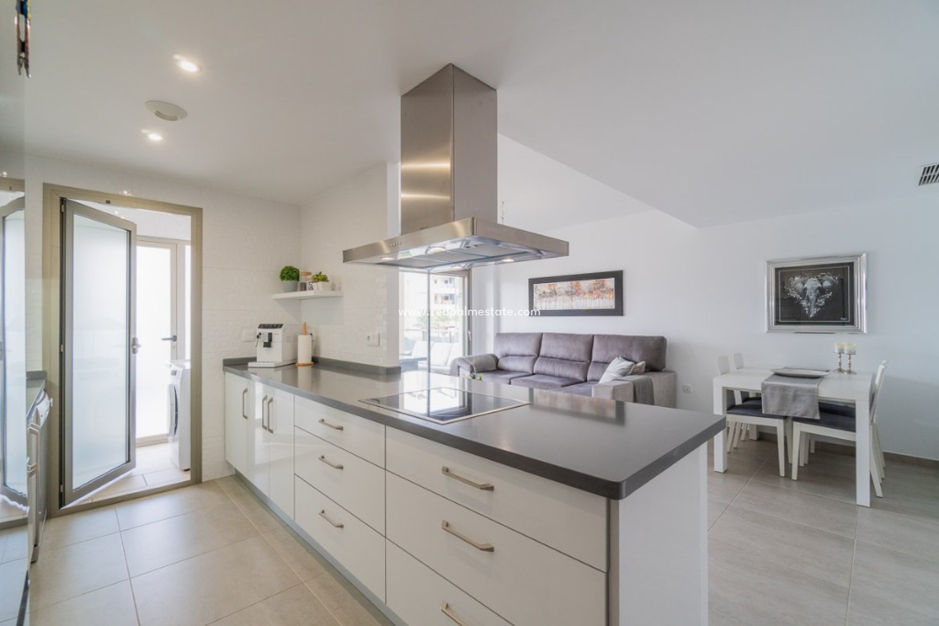 Resale - Apartment -
Orihuela Costa - Villamartín