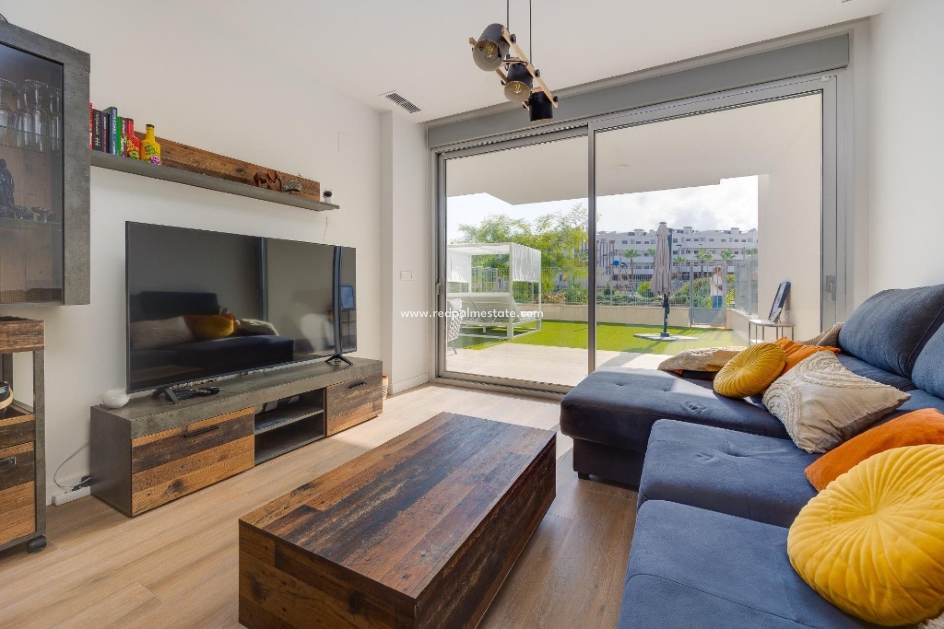 Resale - Apartment -
Orihuela Costa - Villamartín