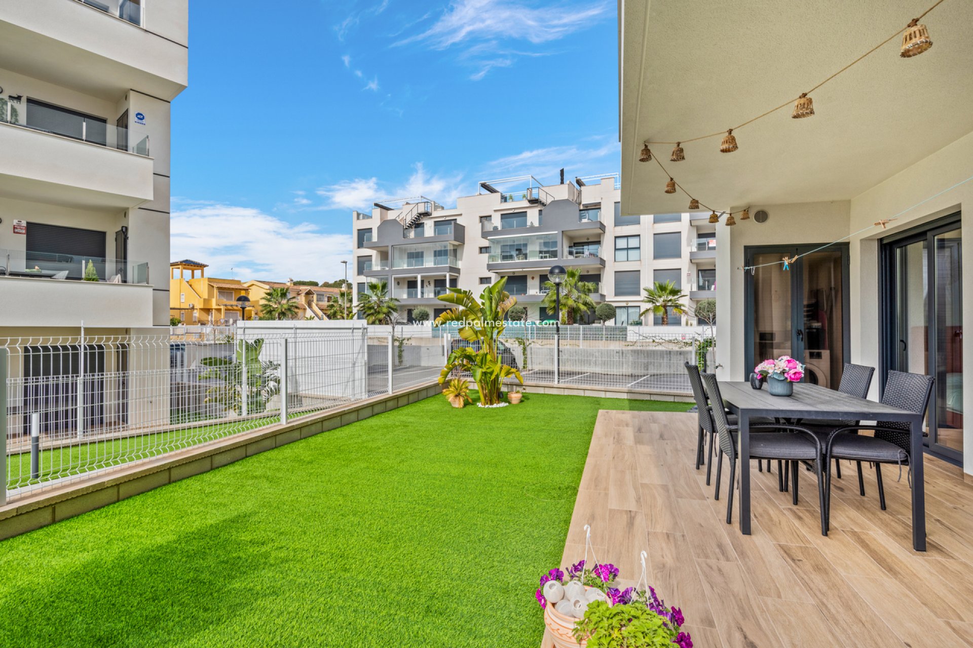 Resale - Apartment -
Orihuela Costa - Villamartín