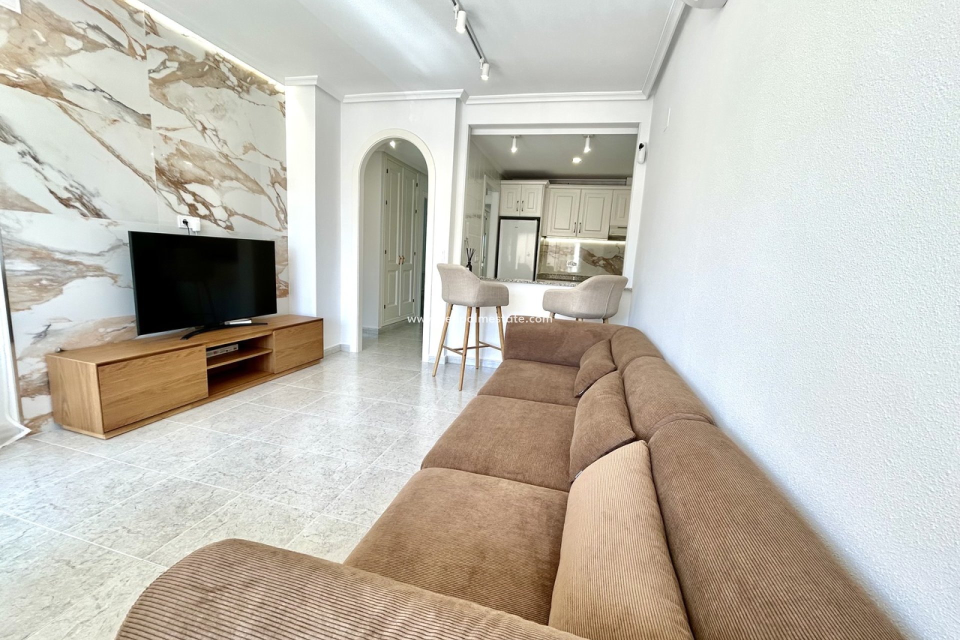 Resale - Apartment -
Orihuela Costa - Villamartín