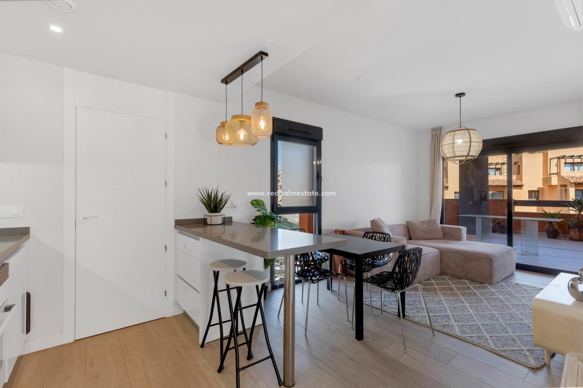 Resale - Apartment -
Orihuela Costa - Villamartín