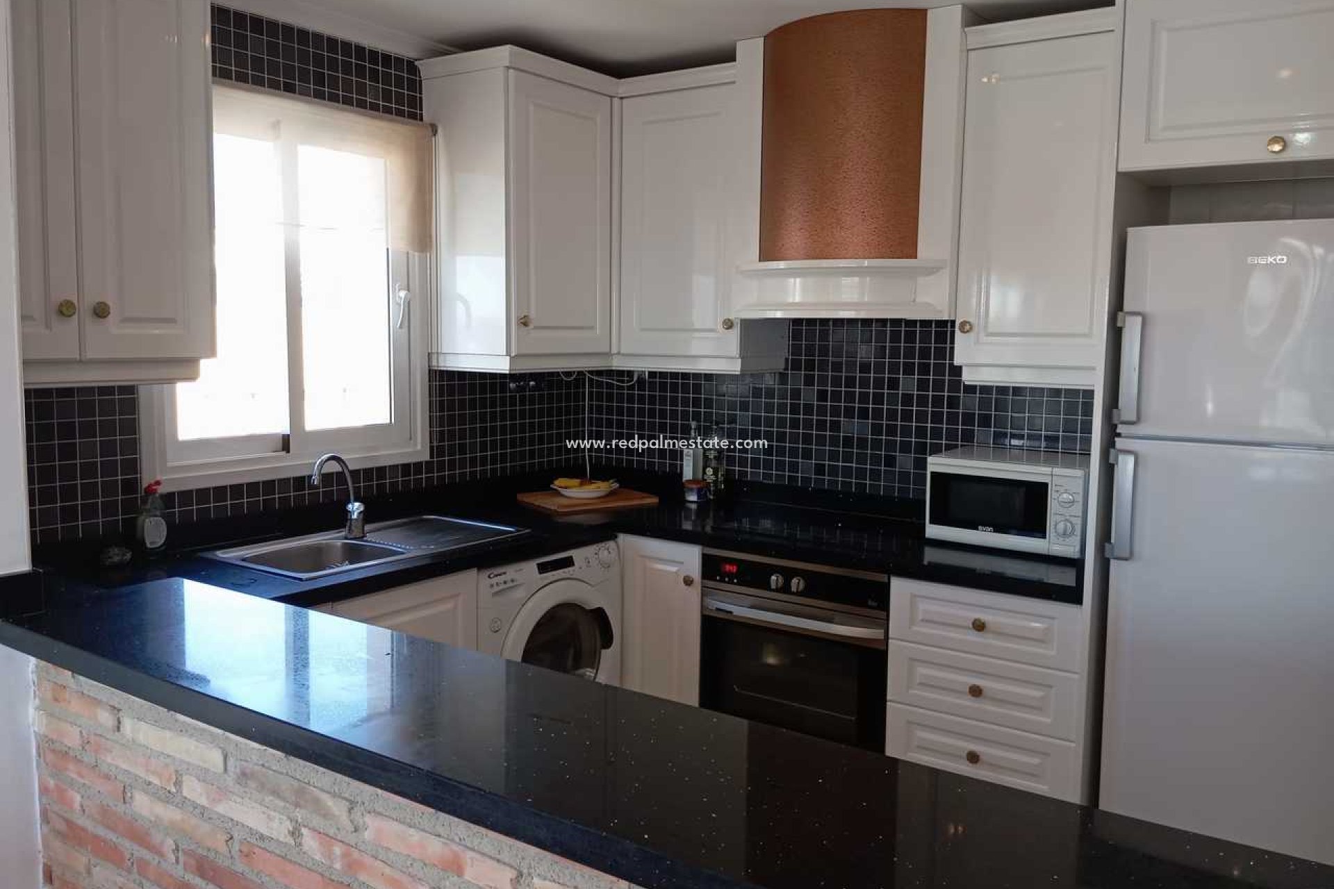 Resale - Apartment -
Orihuela Costa - Villamartín