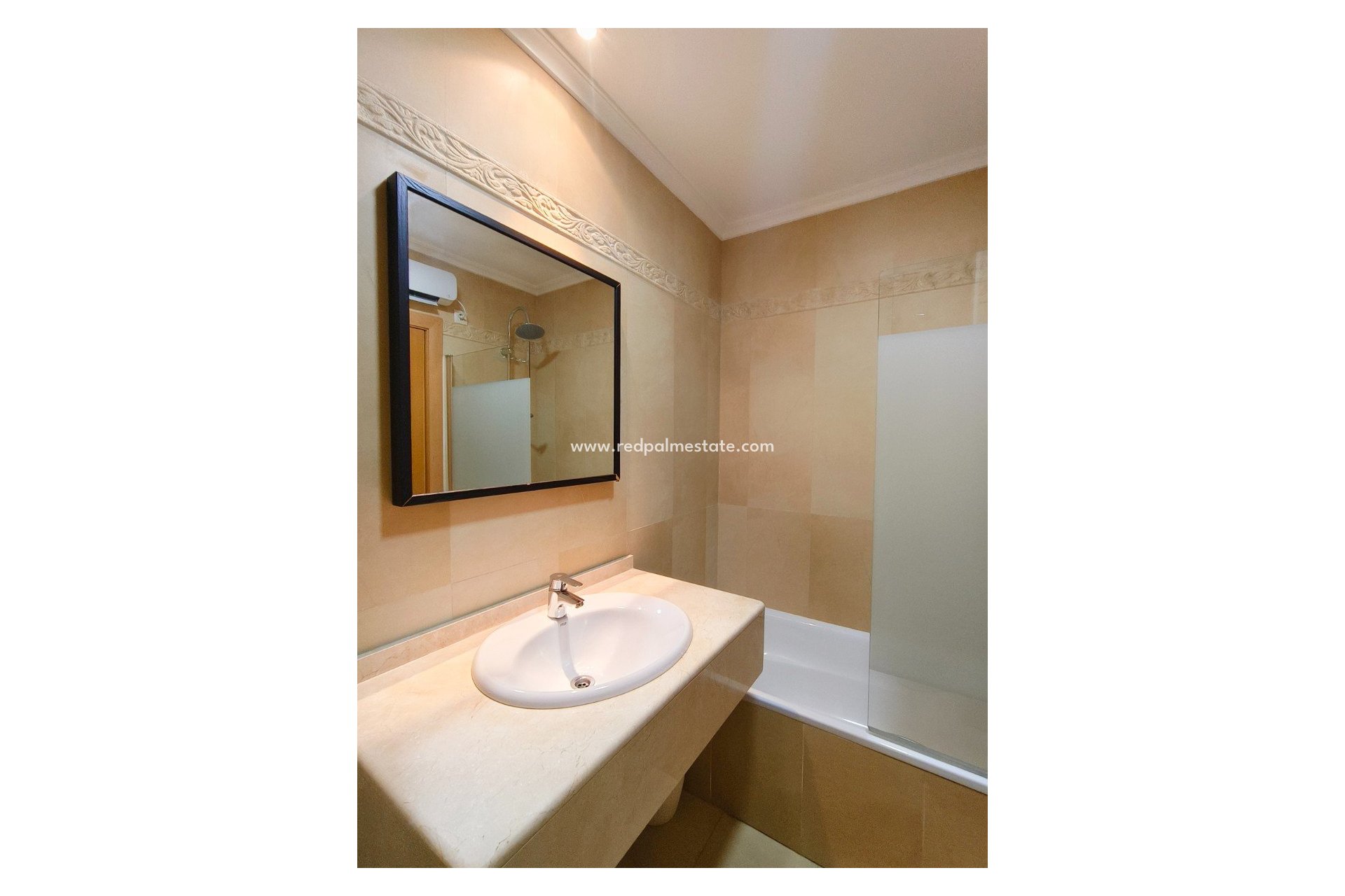 Resale - Apartment -
Orihuela Costa - Villamartín