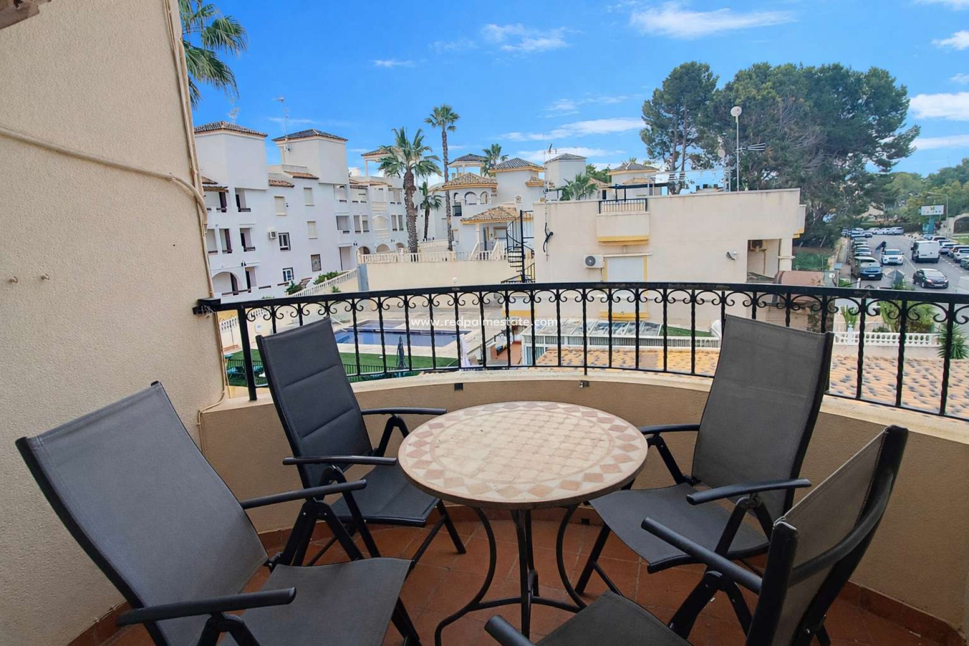 Resale - Apartment -
Orihuela Costa - Villamartín