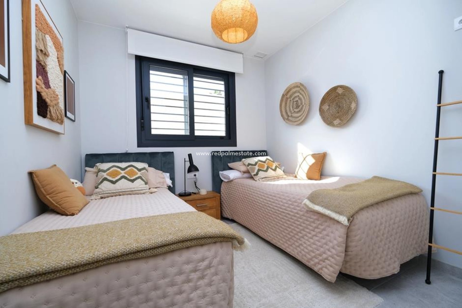 Resale - Apartment -
Orihuela Costa - Villamartín