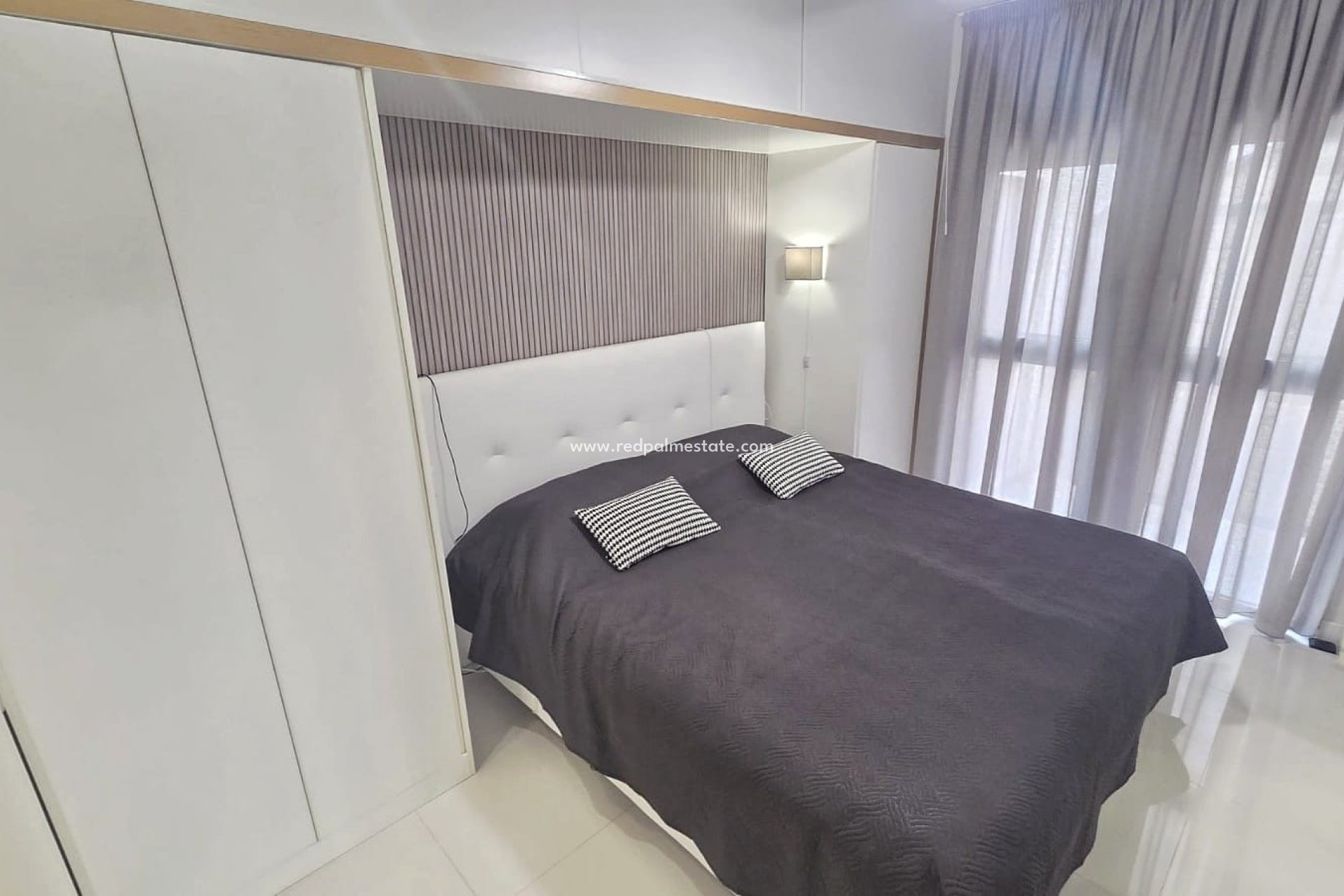 Resale - Apartment -
Orihuela Costa - Villamartín