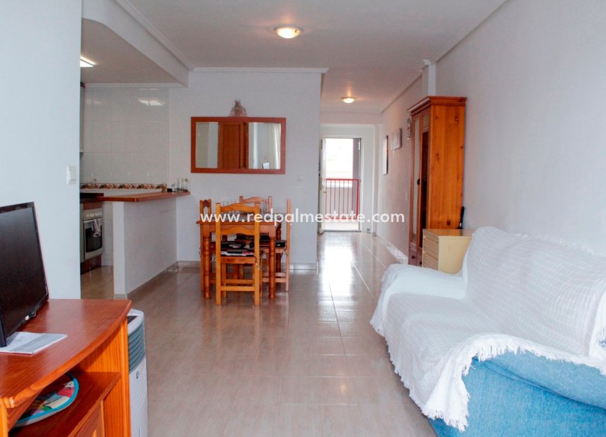 Resale - Apartment -
Orihuela Costa - Villamartín