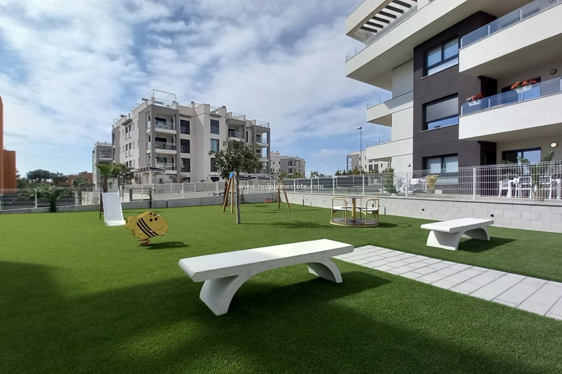 Resale - Apartment -
Orihuela Costa - Villamartin