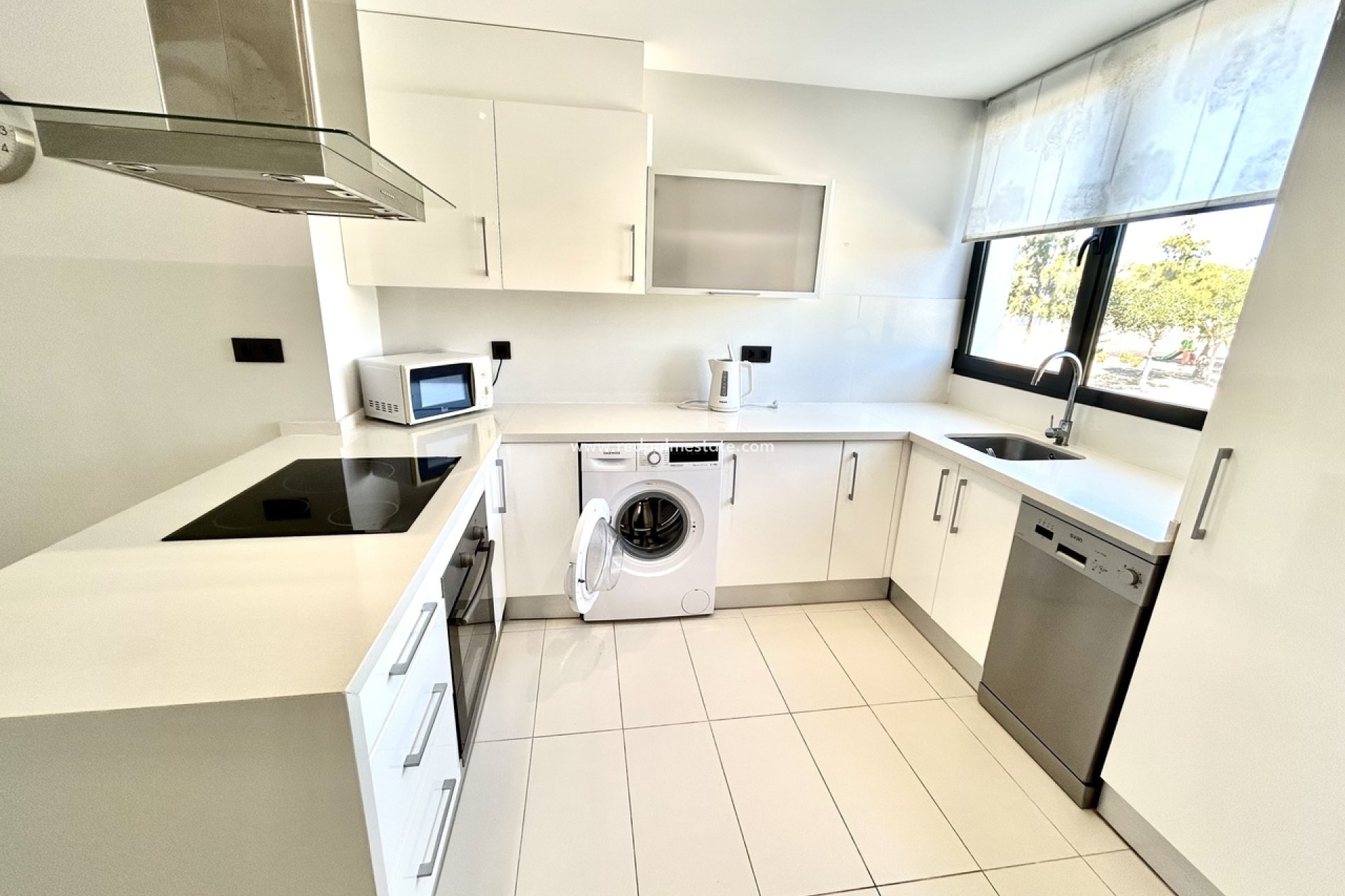 Resale - Apartment -
Orihuela Costa - Villamartín