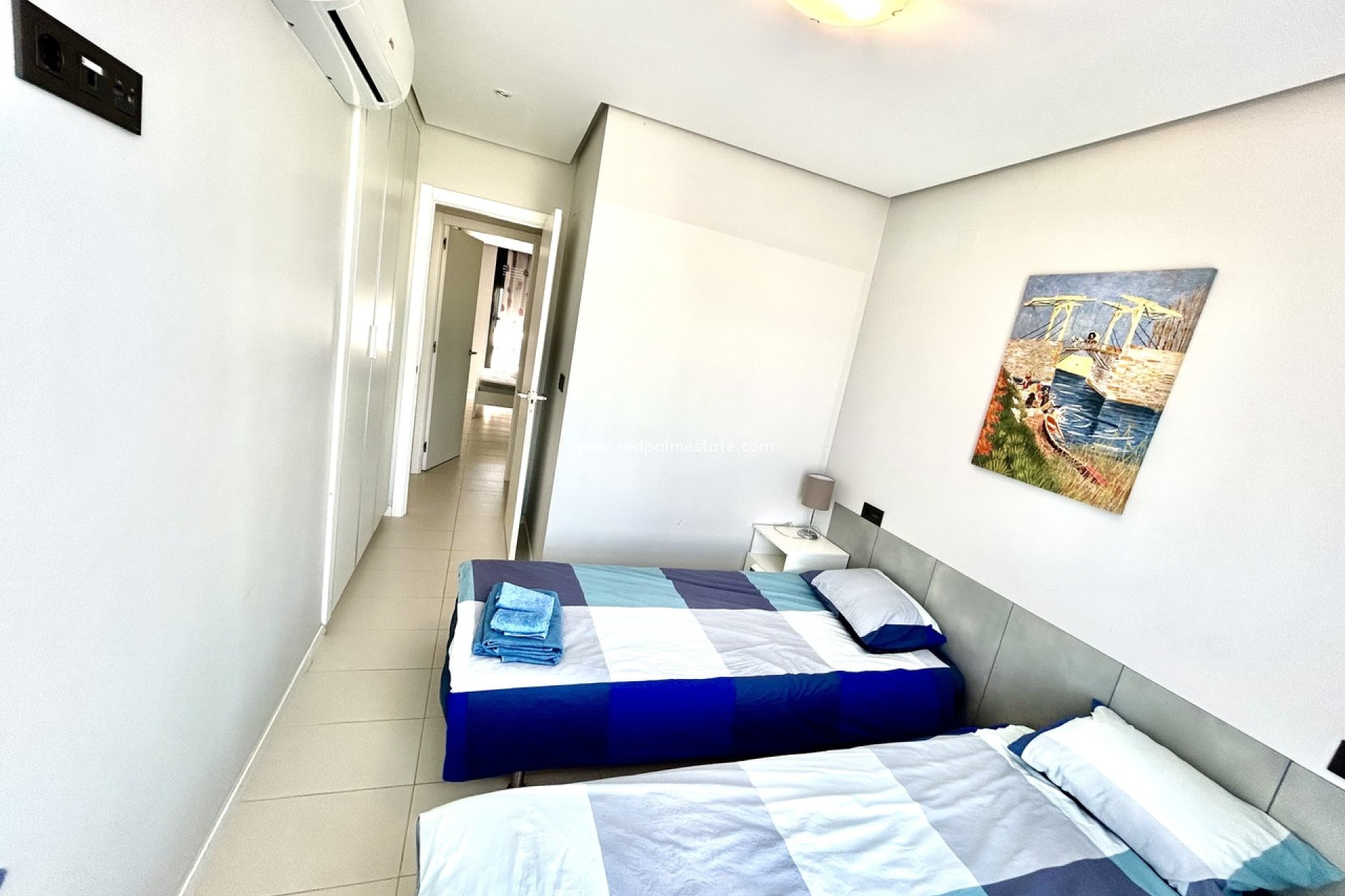 Resale - Apartment -
Orihuela Costa - Villamartín