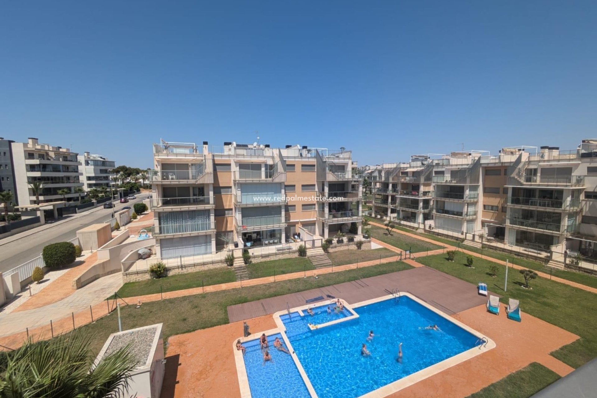 Resale - Apartment -
Orihuela Costa - Villamartín