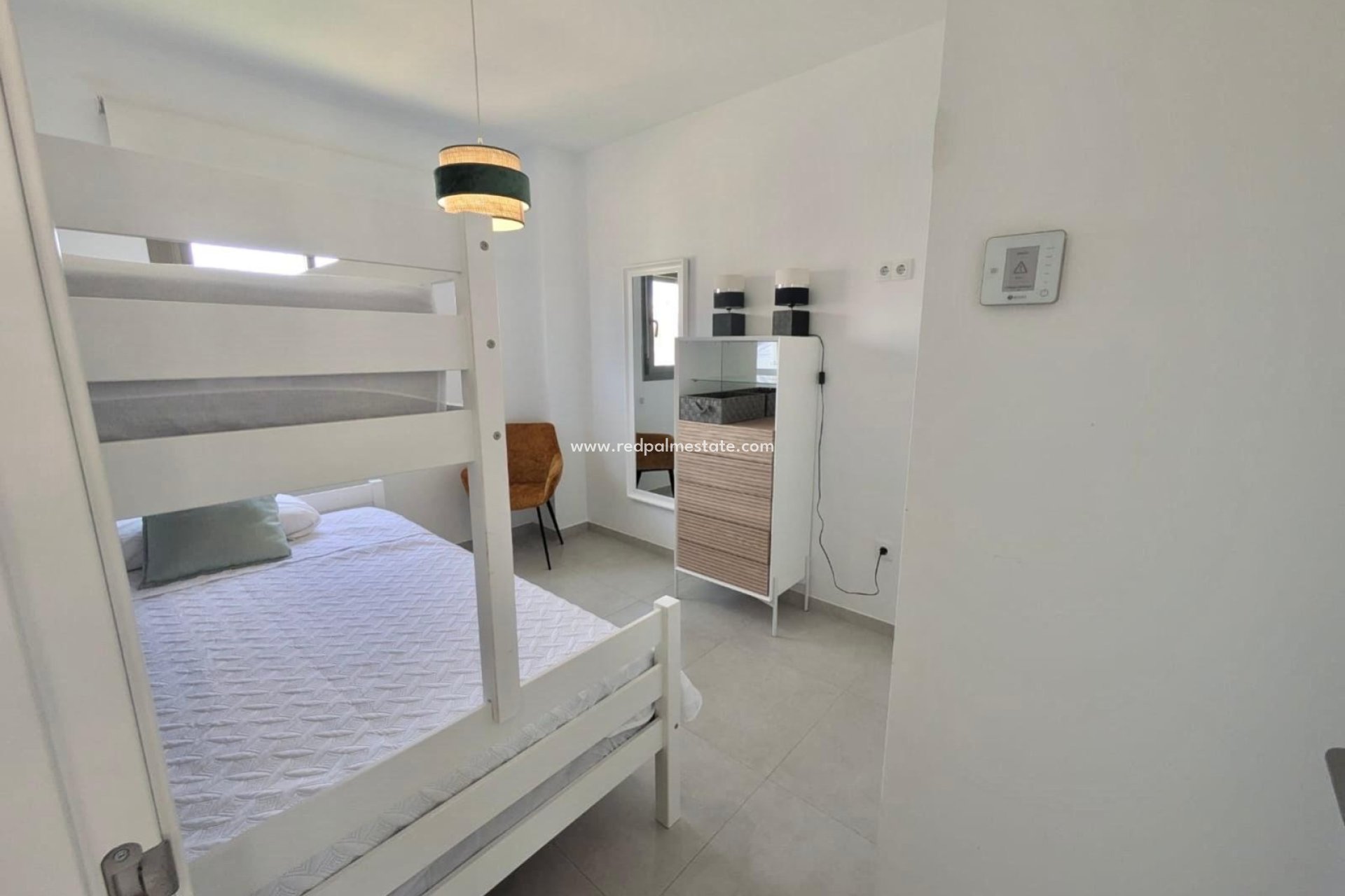 Resale - Apartment -
Orihuela Costa - Villamartín