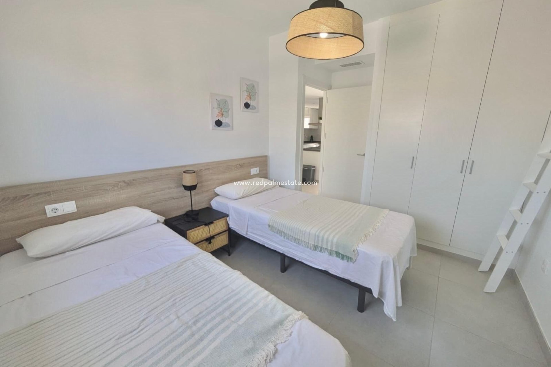 Resale - Apartment -
Orihuela Costa - Villamartín