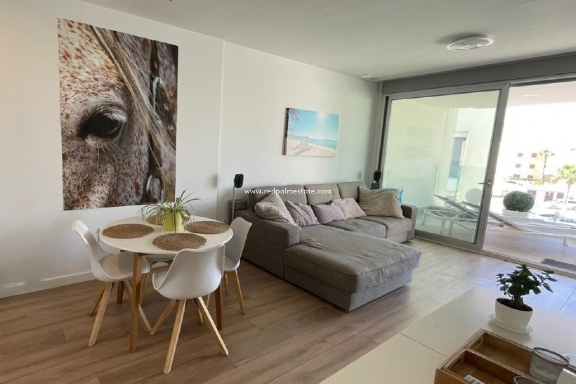 Resale - Apartment -
Orihuela Costa - Villamartín