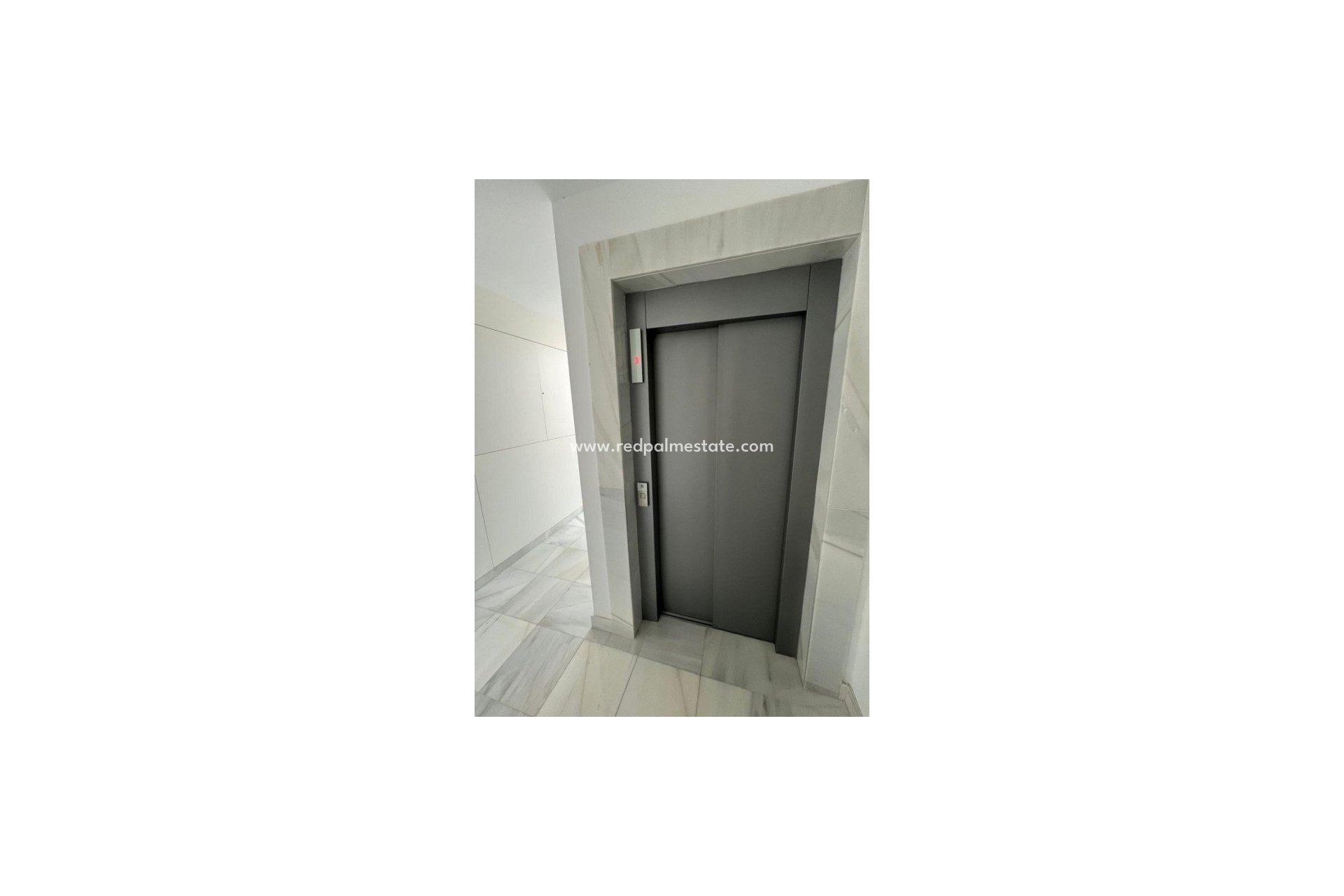 Resale - Apartment -
Orihuela Costa - Villamartín