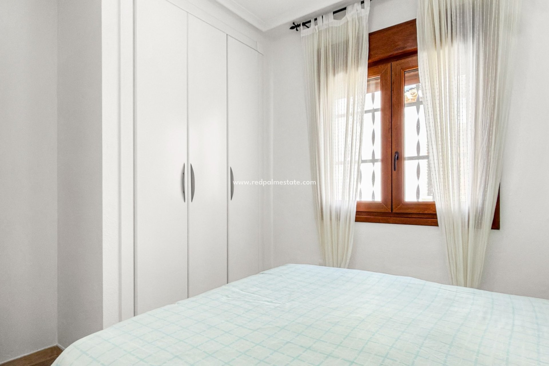 Resale - Apartment -
Orihuela Costa - Villamartín