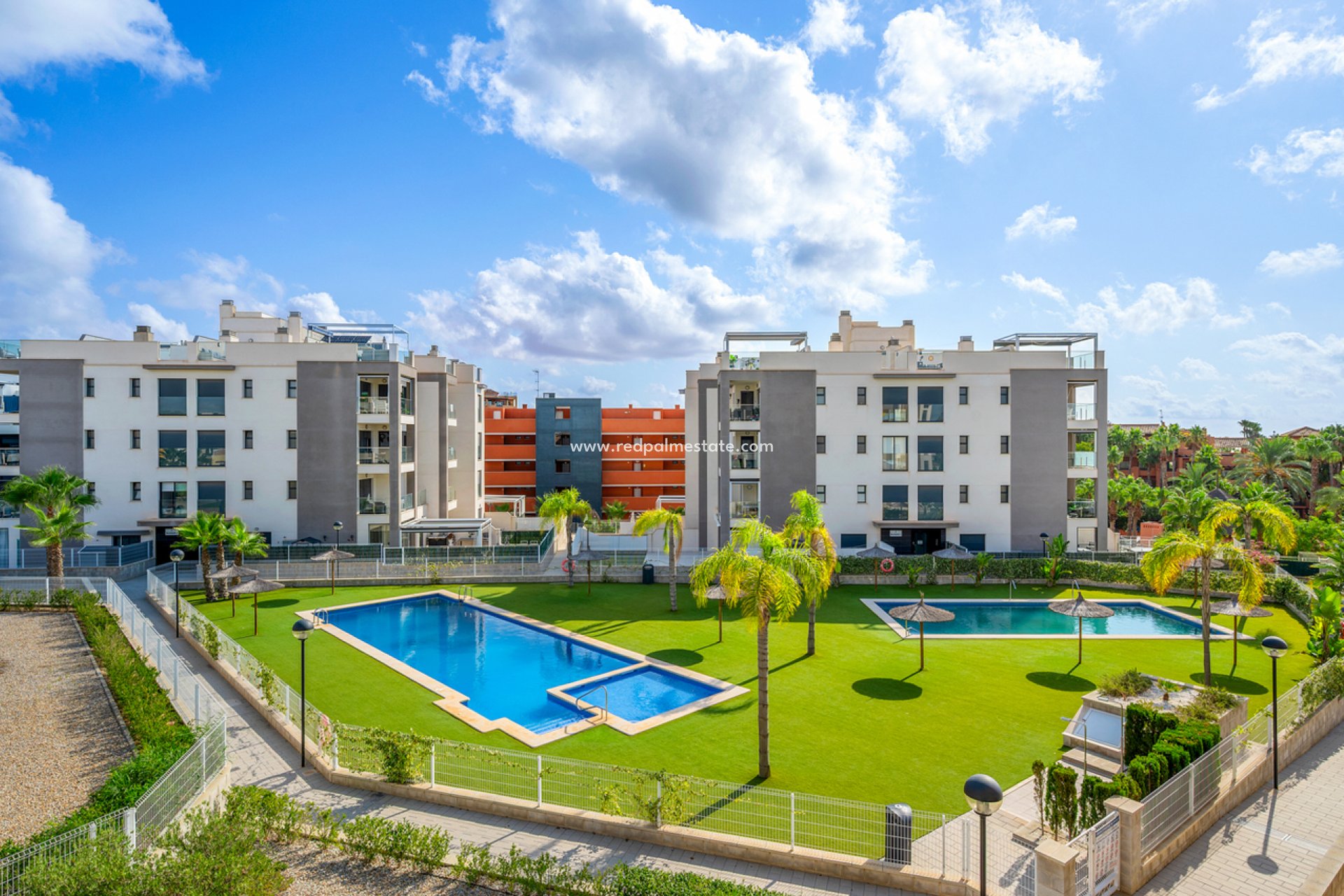 Resale - Apartment -
Orihuela Costa - Villamartín