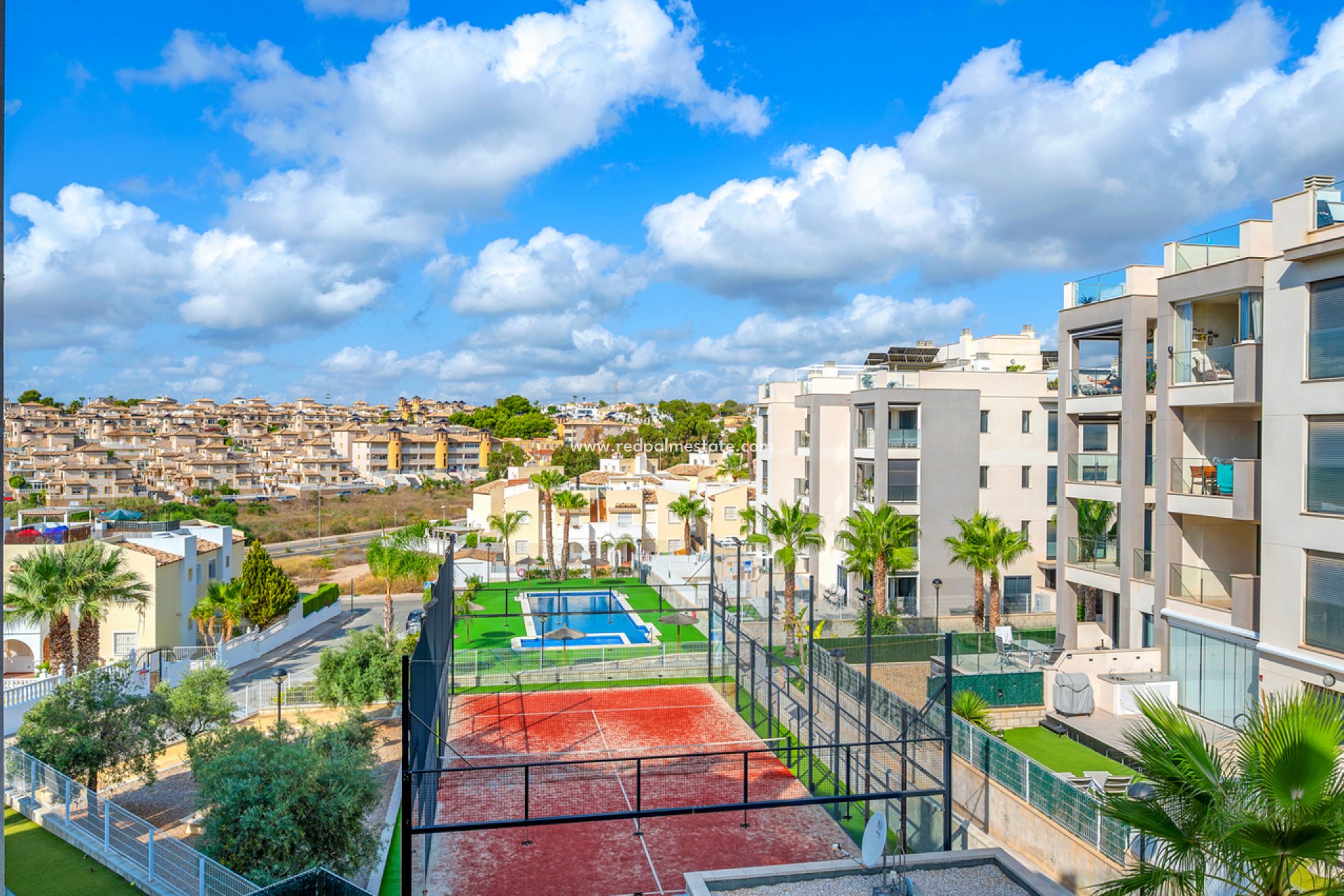 Resale - Apartment -
Orihuela Costa - Villamartín