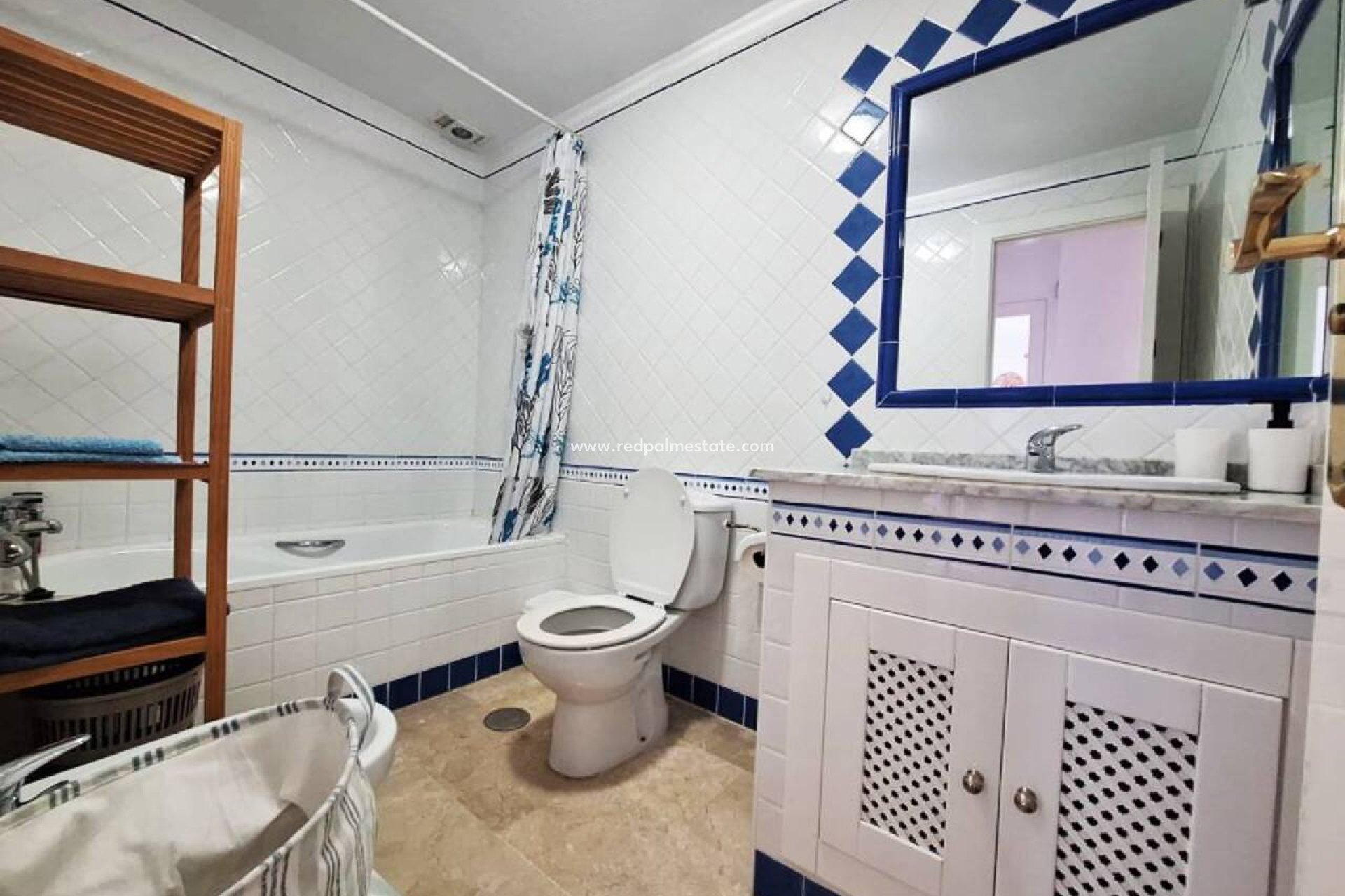 Resale - Apartment -
Orihuela Costa - Villamartín