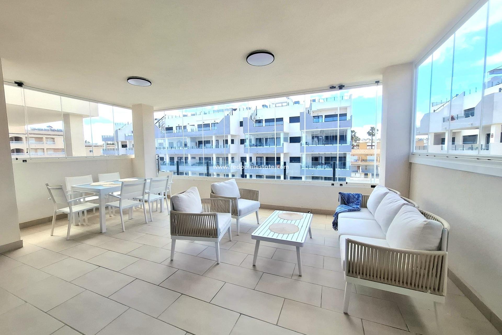 Resale - Apartment -
Orihuela Costa - Villamartín