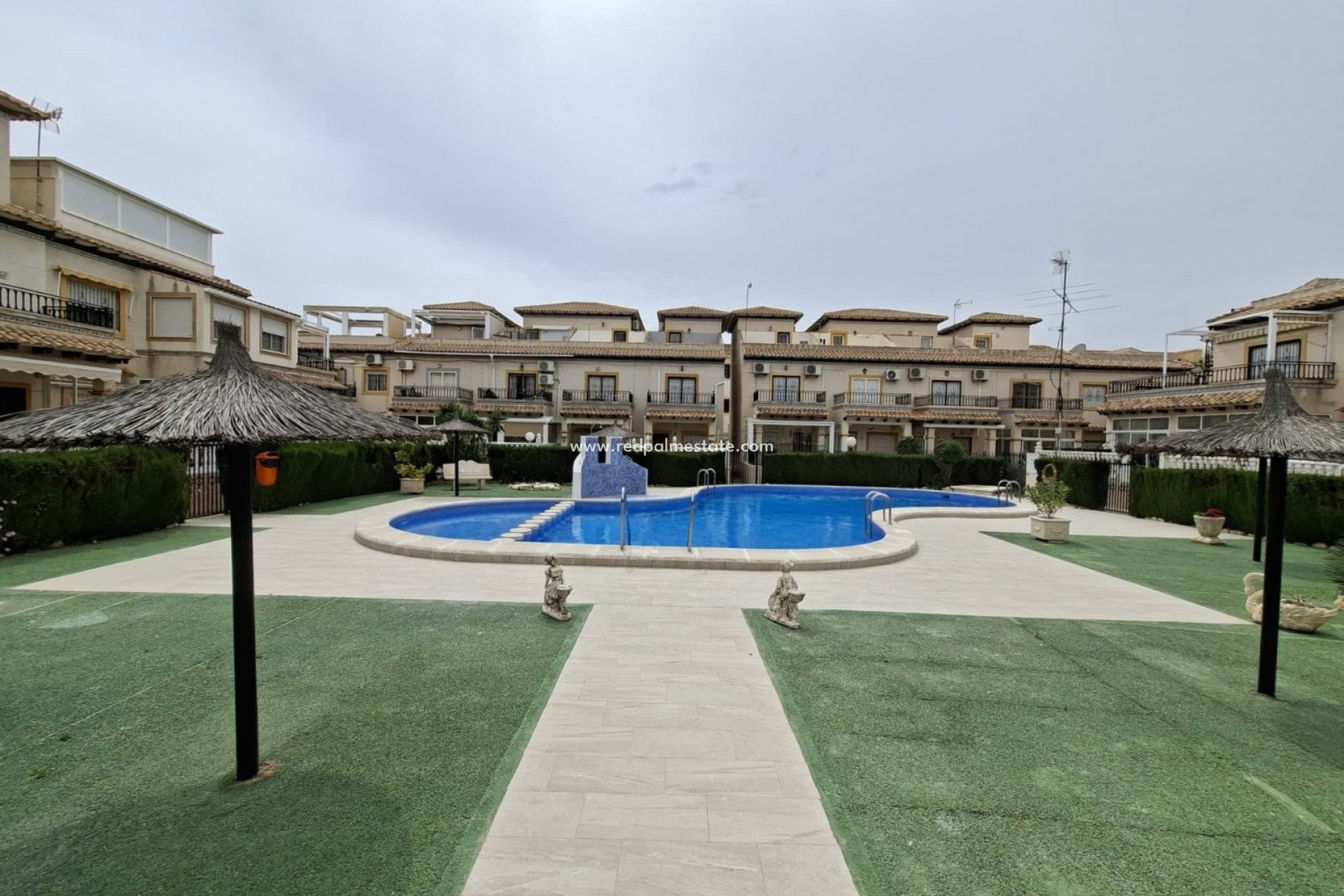 Resale - Apartment -
Orihuela Costa