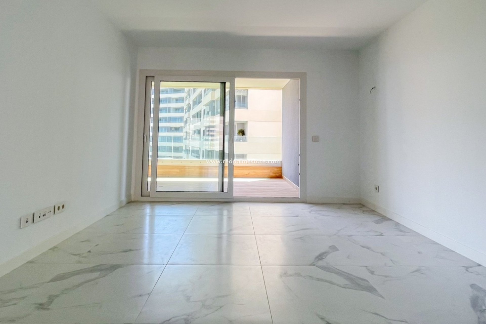 Resale - Apartment -
Orihuela Costa
