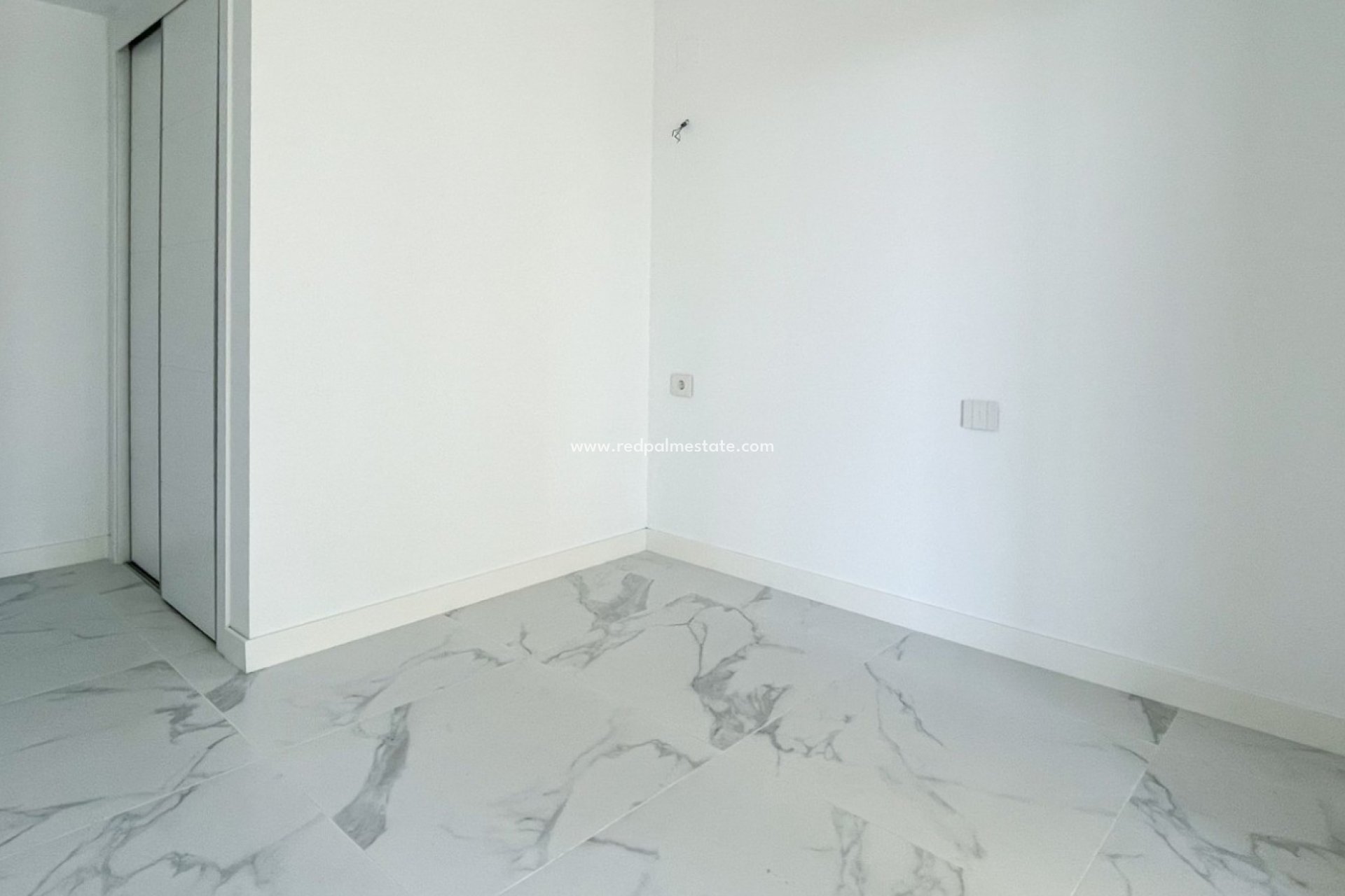 Resale - Apartment -
Orihuela Costa