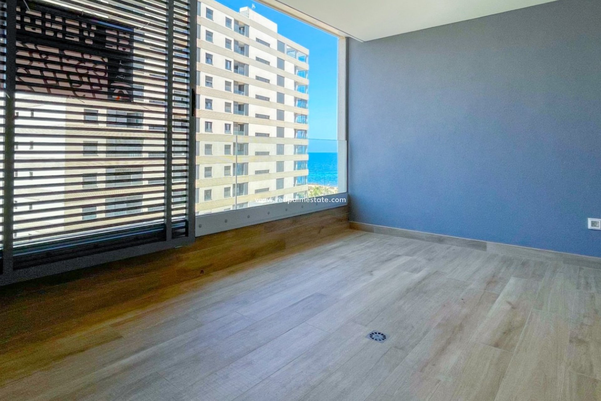 Resale - Apartment -
Orihuela Costa