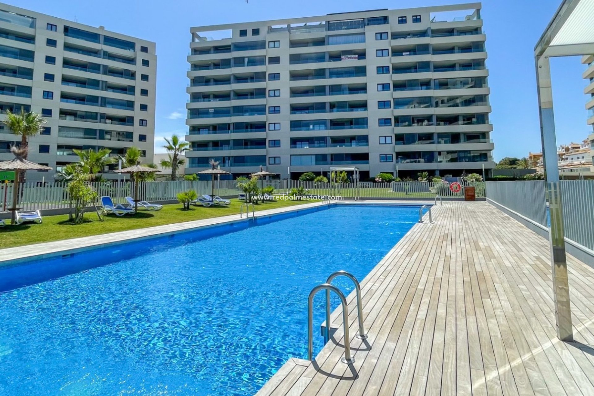 Resale - Apartment -
Orihuela Costa