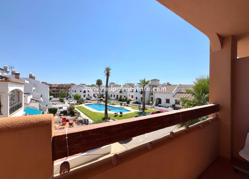 Resale - Apartment -
Orihuela Costa